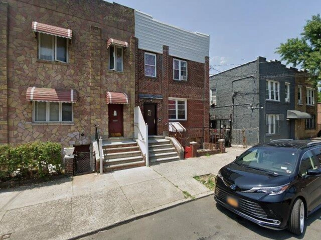 House image located at Bronx, NY 10469