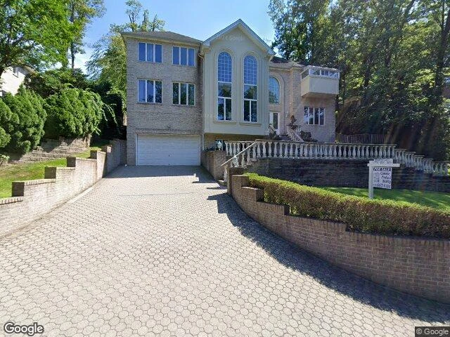 House image located at Staten Island, NY 10301