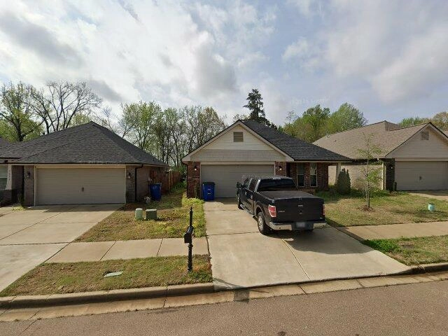House image located at Olive Branch, MS 38654