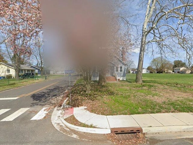 House image located at Pennsville, NJ 08070