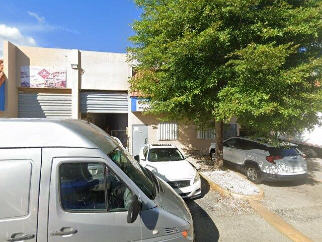 House image located at Hialeah, FL 33016