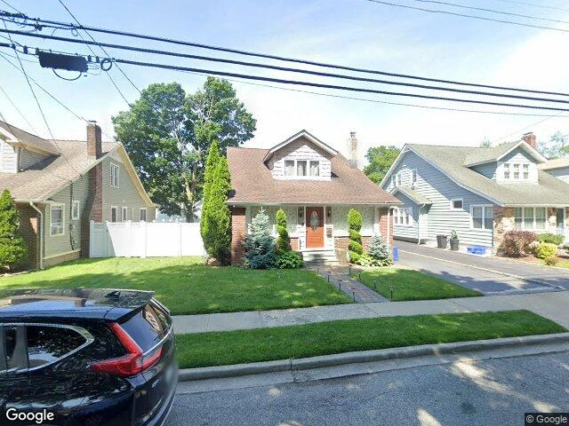 House image located at Baldwin, NY 11510