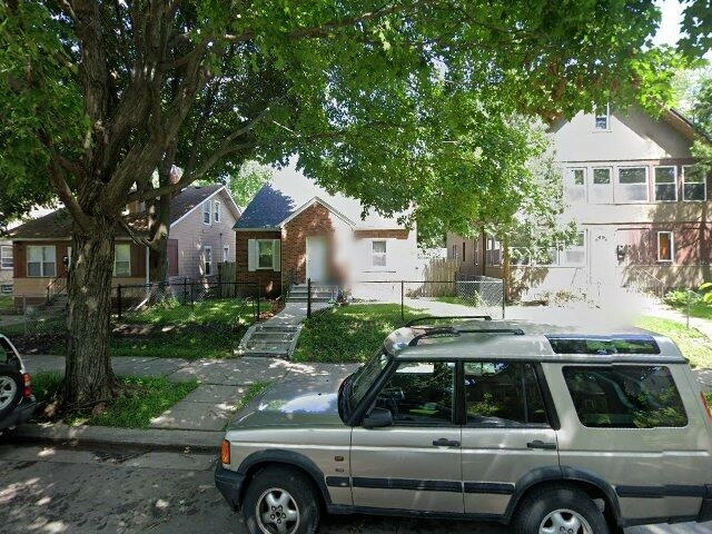 House image located at Minneapolis, MN 55412
