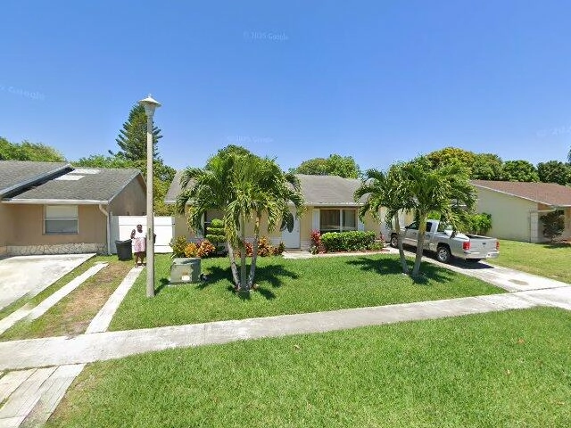 House image located at Lake Worth, FL 33463