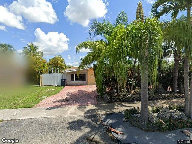 House image located at Miami, FL 33144