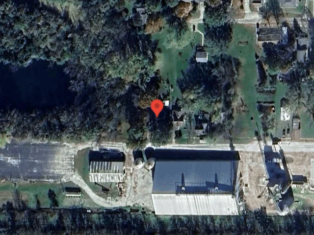 House image located at London Mills, IL 61544