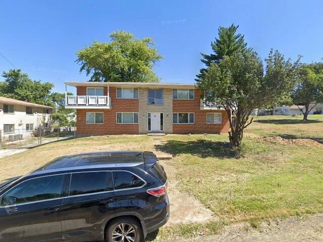 House image located at Saint Louis, MO 63137