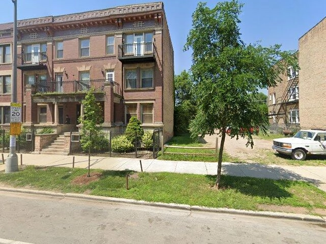 House image located at Chicago, IL 60615