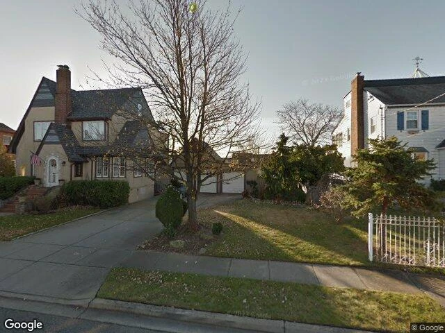 House image located at Freeport, NY 11520