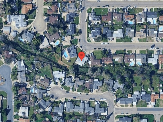 House image located at Porterville, CA 93257