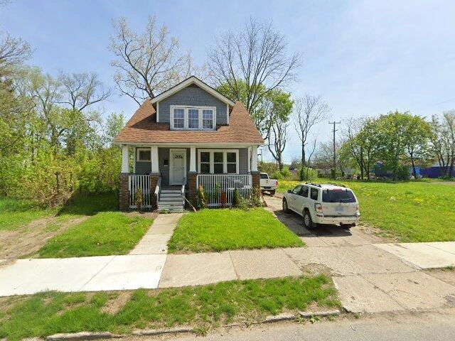 House image located at Detroit, MI 48204