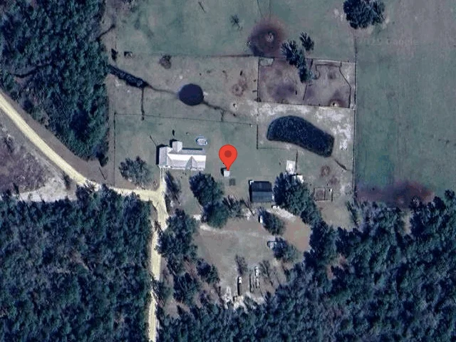 House image located at Chipley, FL 32428