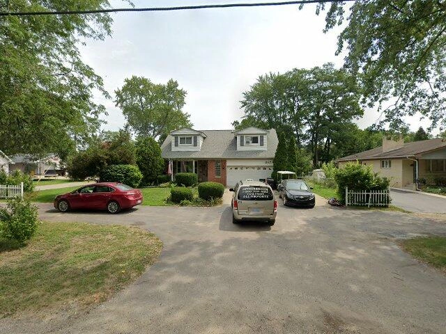 House image located at West Bloomfield, MI 48324