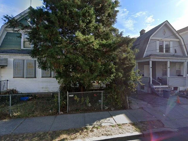 House image located at Newark, NJ 07106