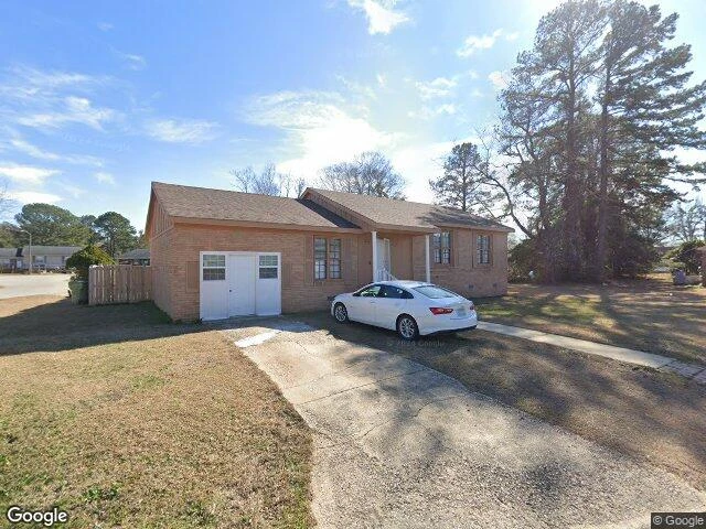 House image located at Florence, SC 29501