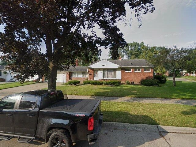 House image located at Harper Woods, MI 48225