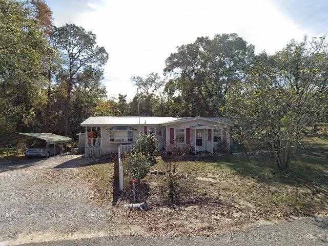 House image located at Defuniak Springs, FL 32435