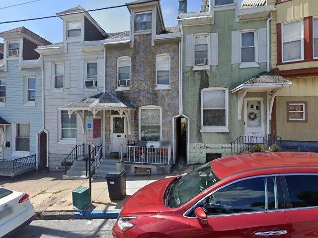 House image located at Reading, PA 19602