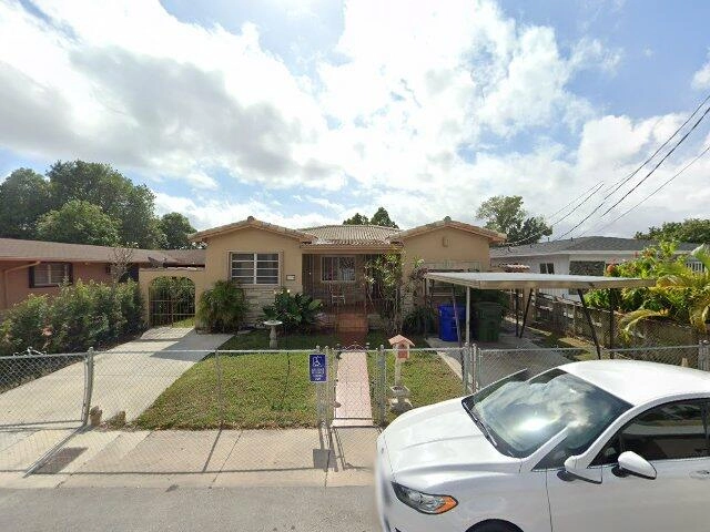 House image located at Miami, FL 33145