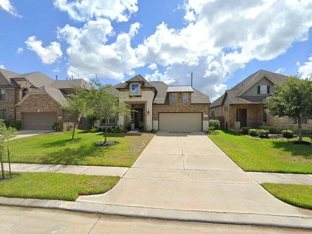 House image located at Rosharon, TX 77583