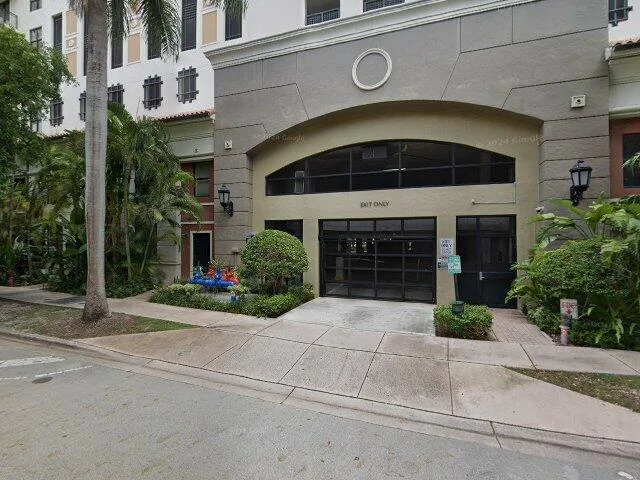 House image located at Miami, FL 33134