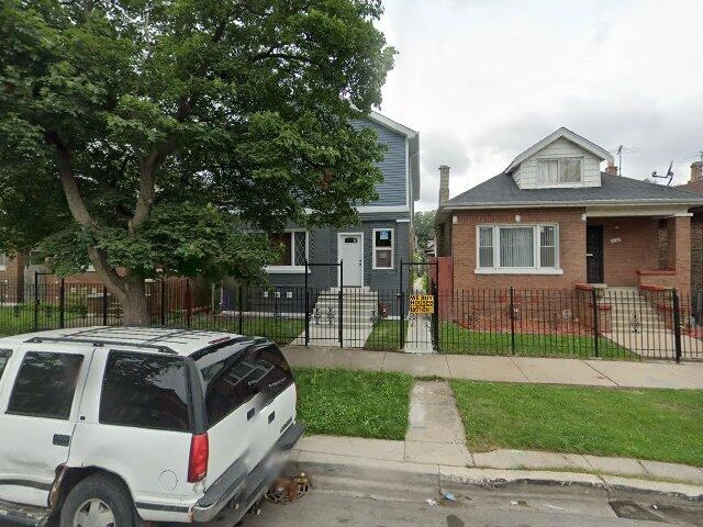 House image located at Chicago, IL 60651