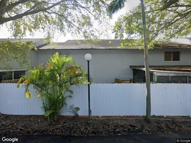 House image located at Miami, FL 33193