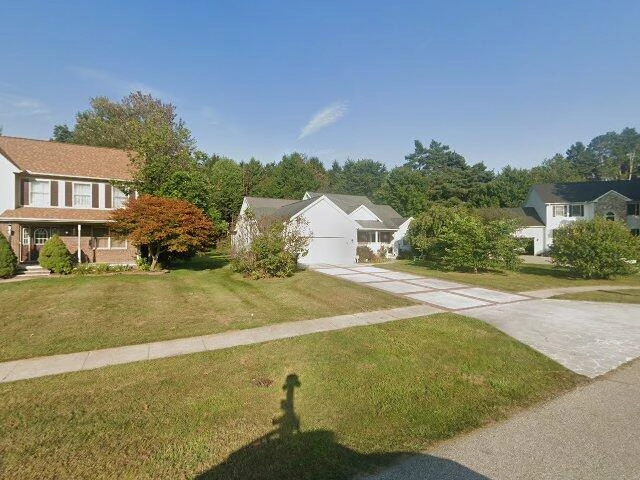 House image located at Fort Gratiot, MI 48059