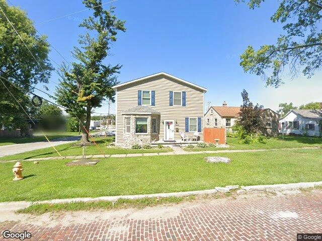 House image located at Rock Island, IL 61201