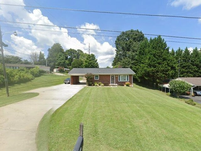 House image located at Martinsville, VA 24112
