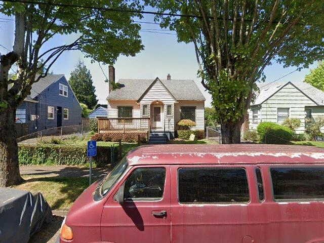 House image located at Portland, OR 97211