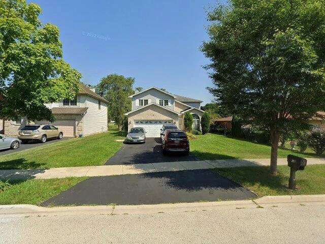 House image located at Addison, IL 60101