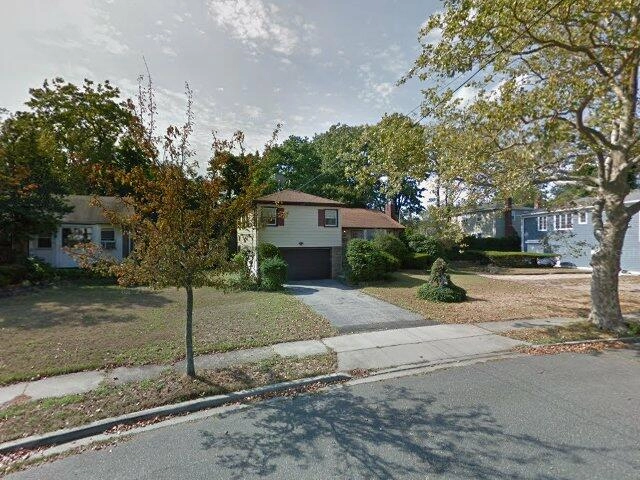 House image located at Roosevelt, NY 11575