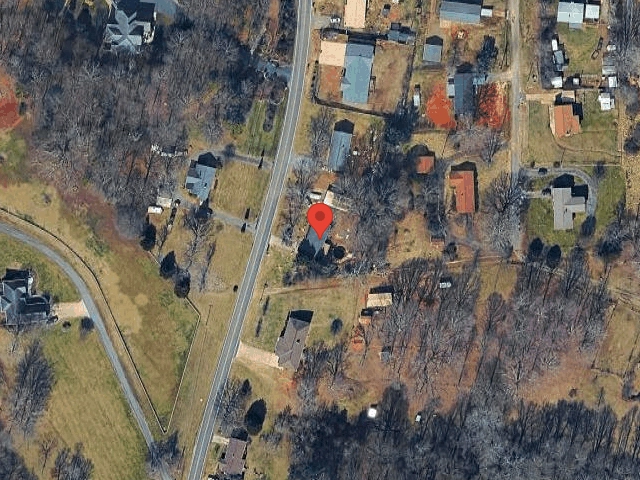 House image located at Hickory, NC 28601