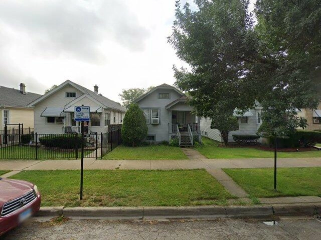 House image located at Elmwood Park, IL 60707