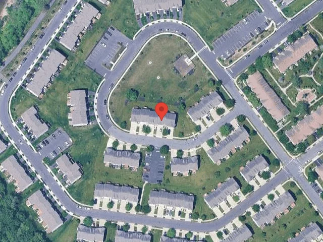 House image located at Riverton, NJ 08077