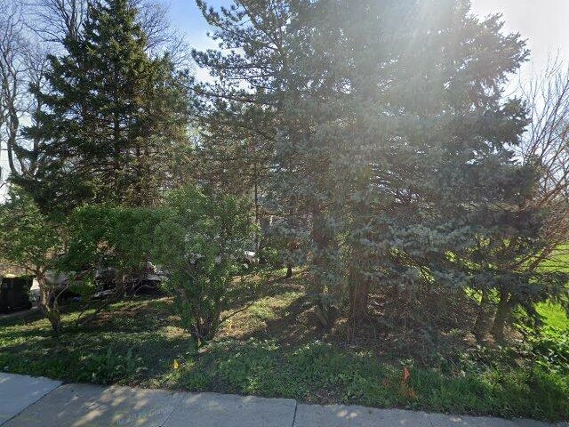 House image located at Westmont, IL 60559