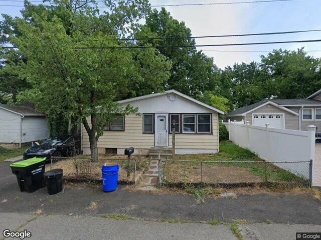 House image located at Keyport, NJ 07735