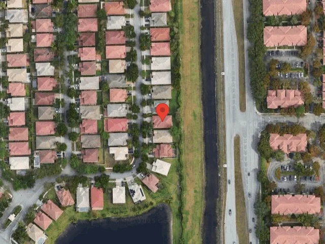 House image located at Hollywood, FL 33027