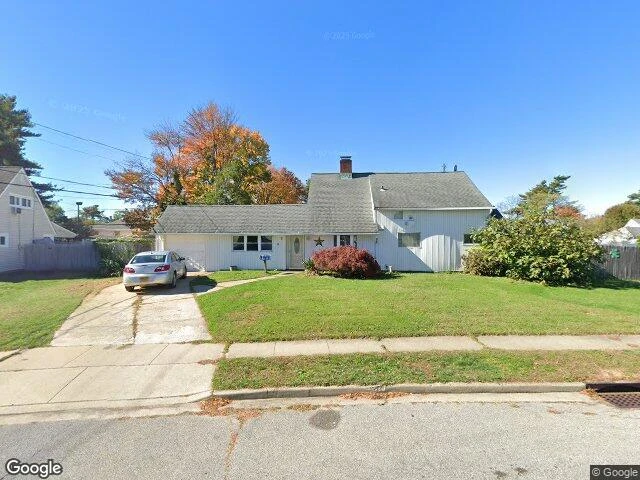 House image located at Hicksville, NY 11801