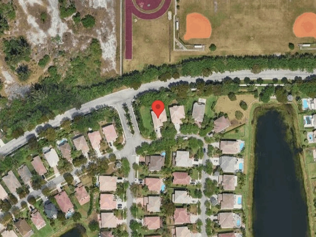 House image located at Hollywood, FL 33027