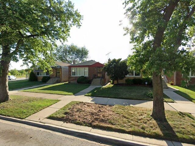 House image located at Chicago, IL 60643