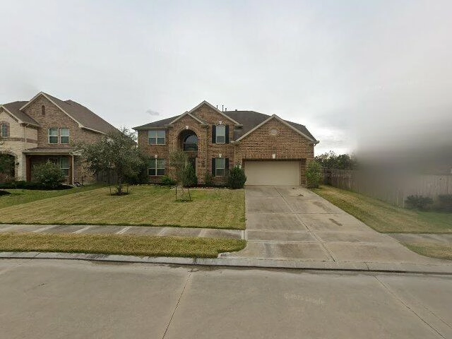 House image located at Rosharon, TX 77583