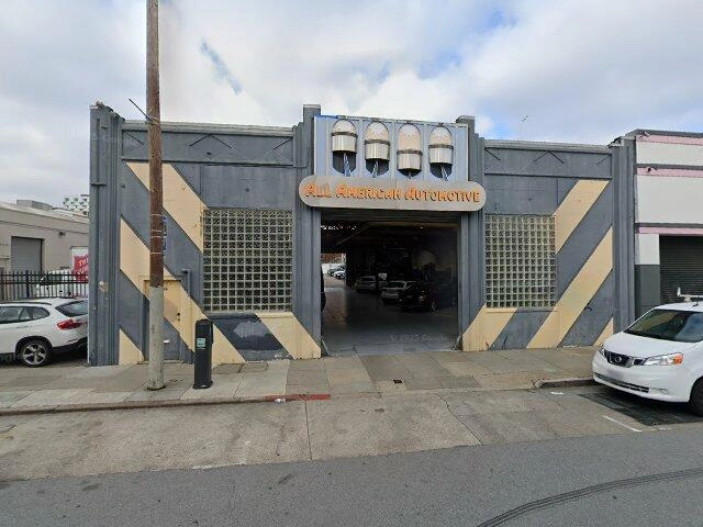 House image located at Canton, MI 48188