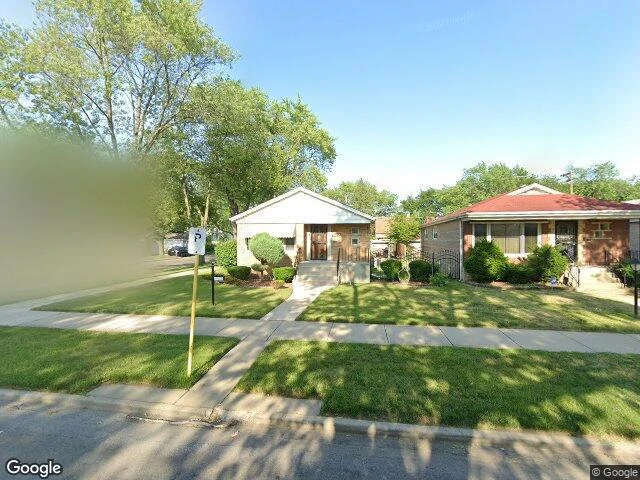 House image located at Chicago, IL 60628