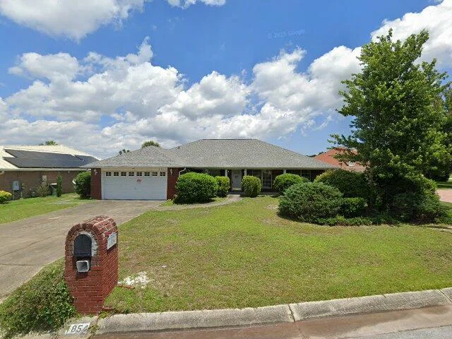 House image located at Pensacola, FL 32506
