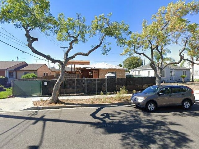 House image located at Burbank, CA 91505