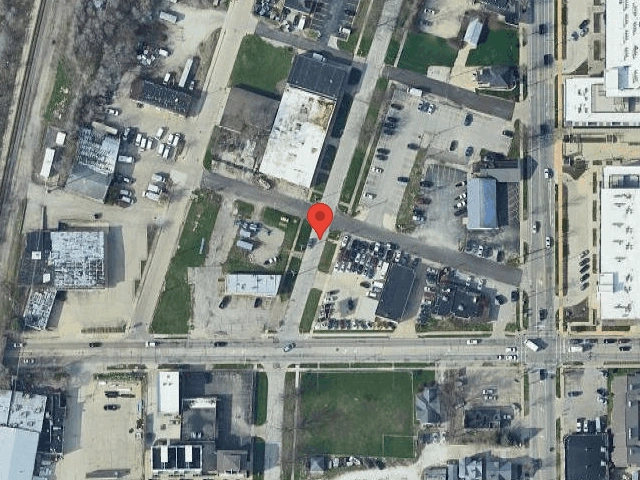 House image located at Carlinville, IL 62626