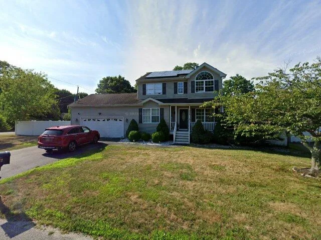 House image located at Mastic Beach, NY 11951