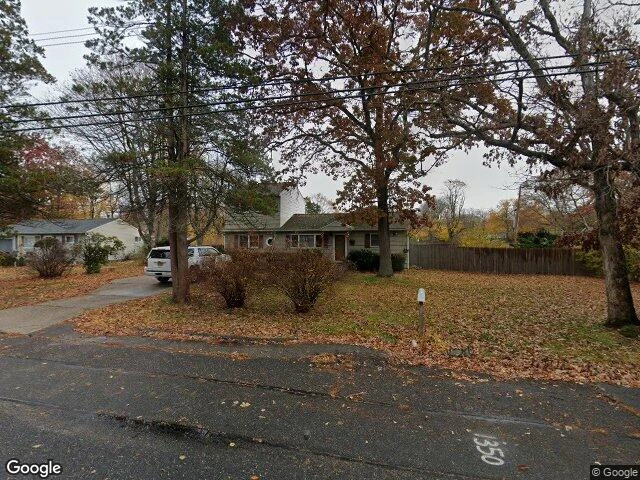 House image located at Islip Terrace, NY 11752